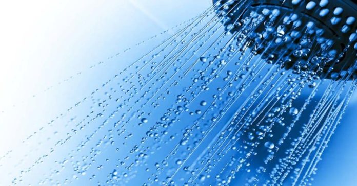 showering1