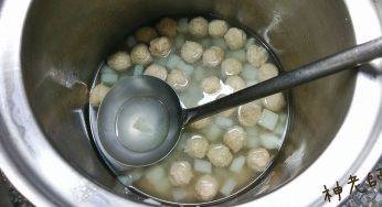 This Meatball Story by a Teacher is What Every Strawberry Has to Read