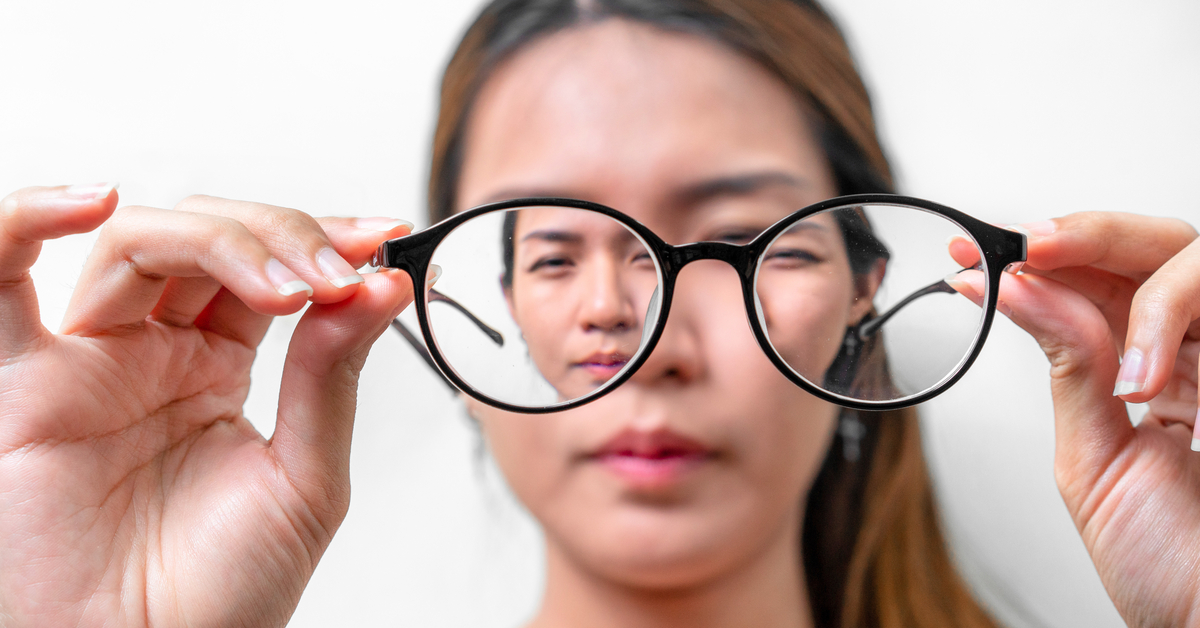 Here’s What’ll Happen if You Don’t Wear Glasses or Lenses When You’ve