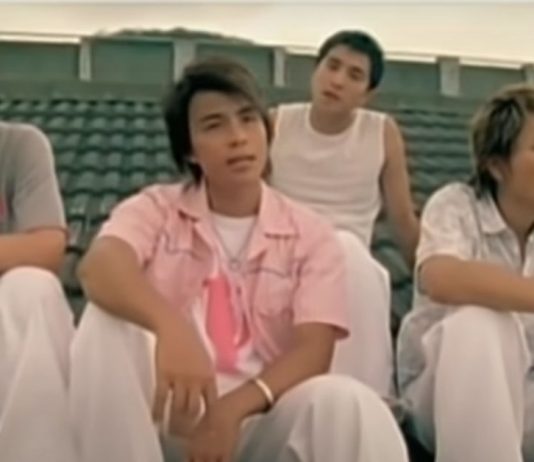 20 Sad Songs 90s Kids listened to When They 失恋 in Secondary School