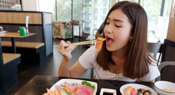 10 Benefits of Eating Alone You Probably Never Thought Of