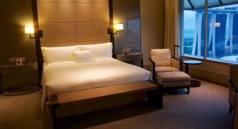 Experts Say There’s Little Risk of Contracting COVID-19 While on Staycation in Hotels with SHN Guests