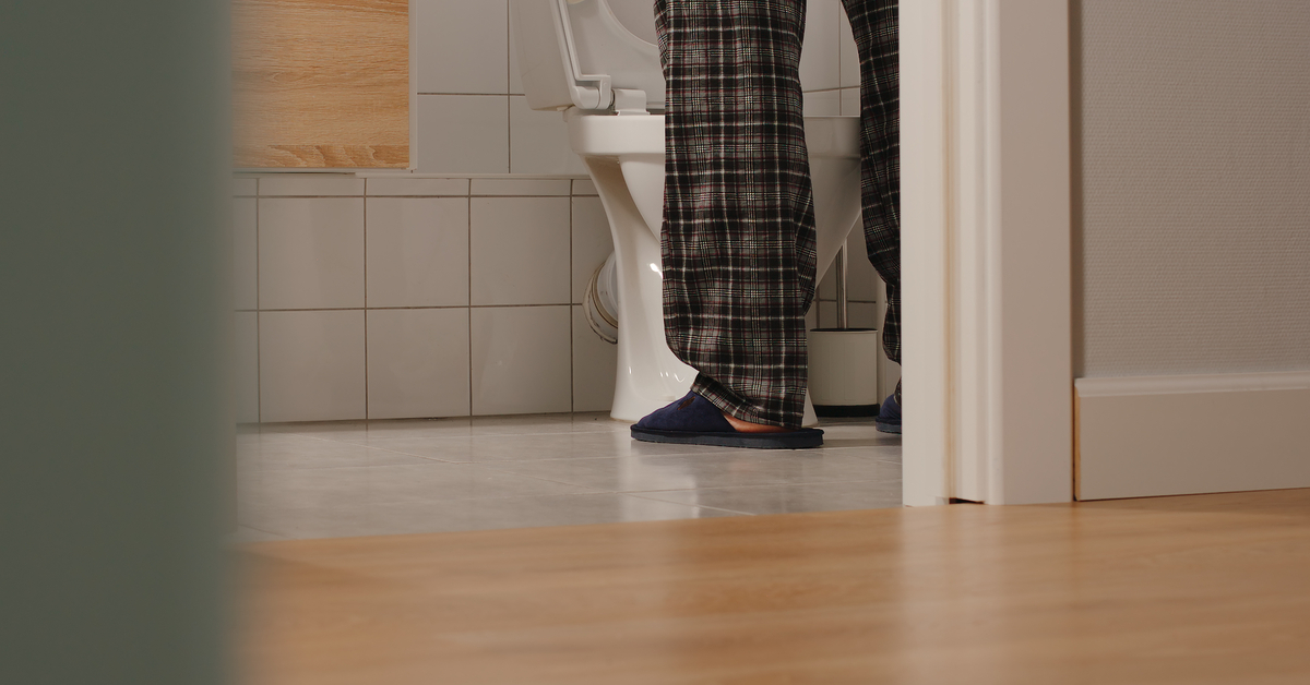 Reasons Why You’re Waking Up in the Middle of the Night to Pee & the