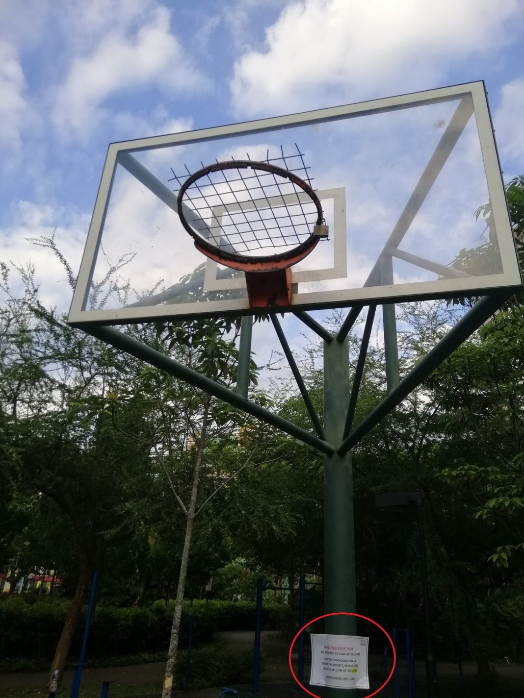 Yishun Basketball Court Closed at Night Due to 'Noise Pollution