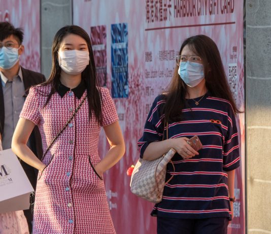 People in Hong Kong Emptied Supermarket Shelves Again After Rumours of a Lockdown