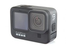 28-YO Doctor Accused of Taking Over 480 Upskirt Videos With a GoPro Camera on His Shoe