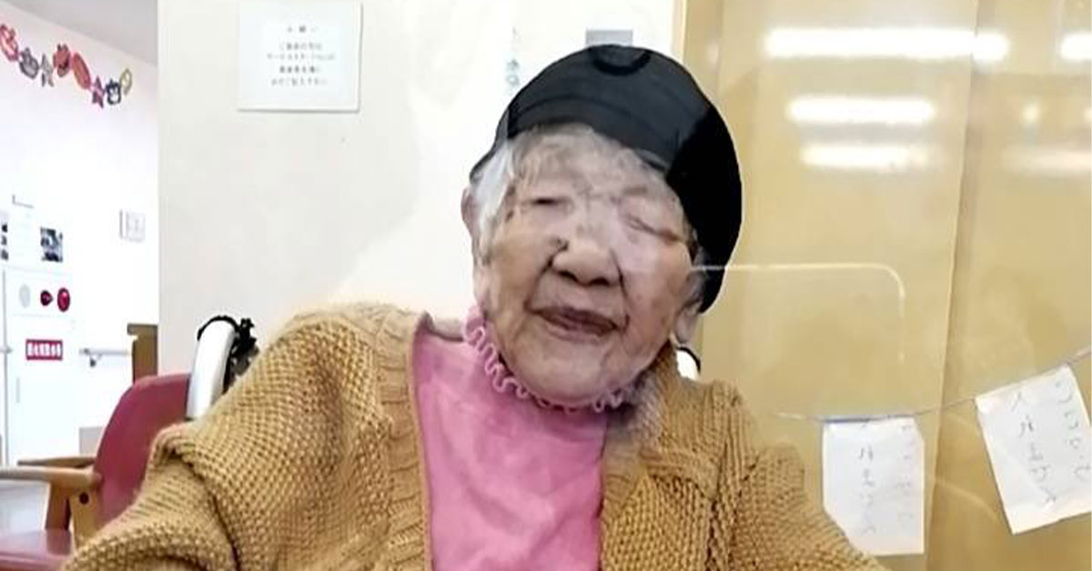 Tokyo Olympics Torch to be Carried by World's Oldest Person, 118 Y/O ...