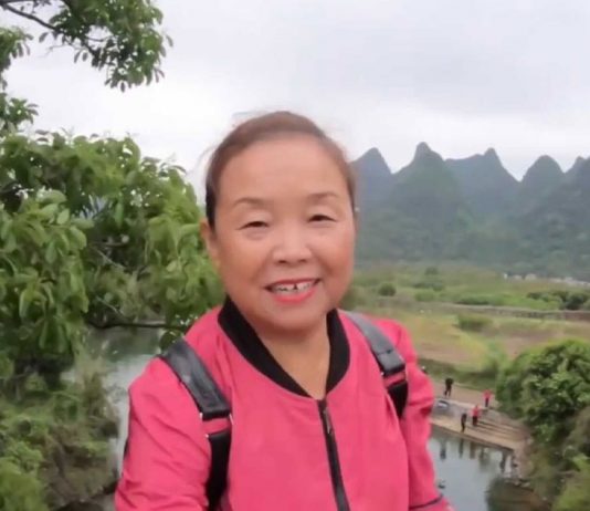 56YO Chinese Retiree Goes on Solo Road Trip Around China; Shares Her Journey With More Than 1.35M Followers