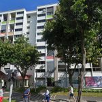 35YO Man Stood on the Ledge of Yishun Block as Crowd Gathers Opposite to Watch