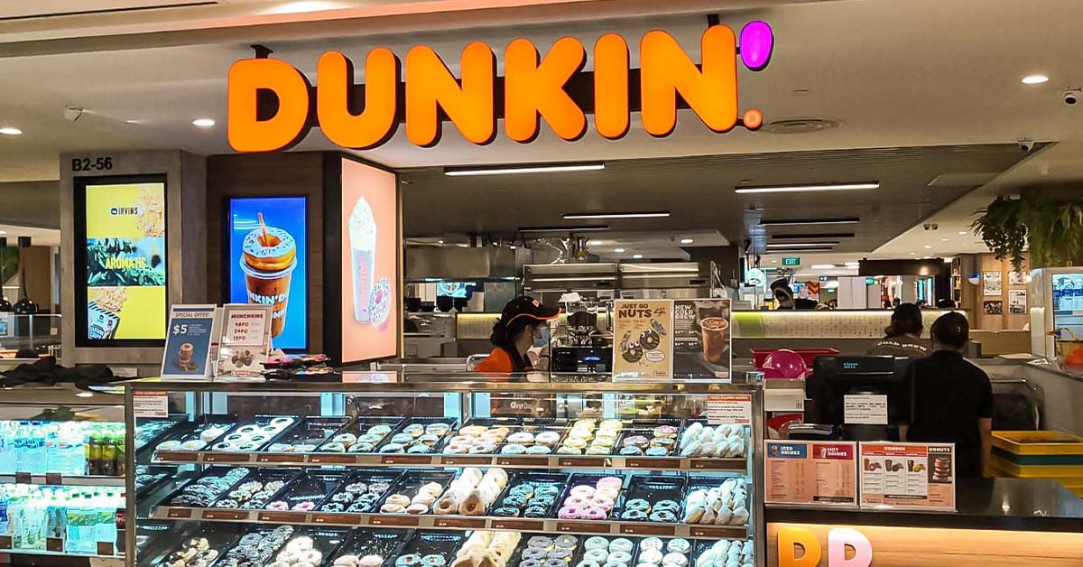 Dunkin' Donuts Suddenly Announced That They'll Close All Outlets In S ...