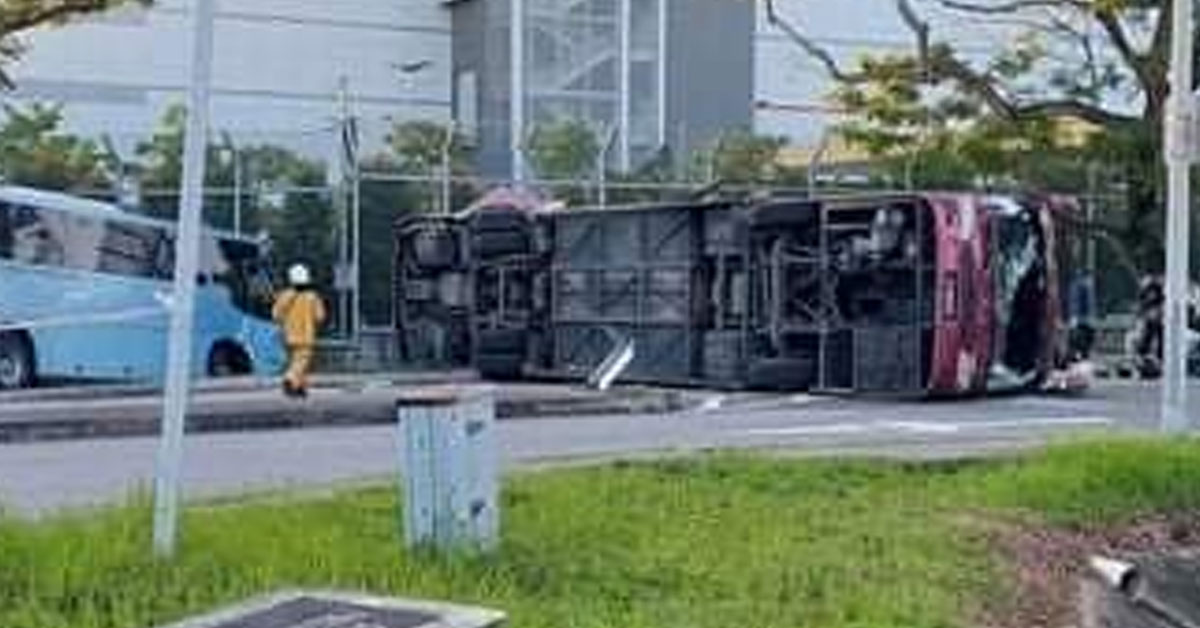 1 Dead & 37 Injured in Bus Crash That Occurred in Joo Koon This Morning ...