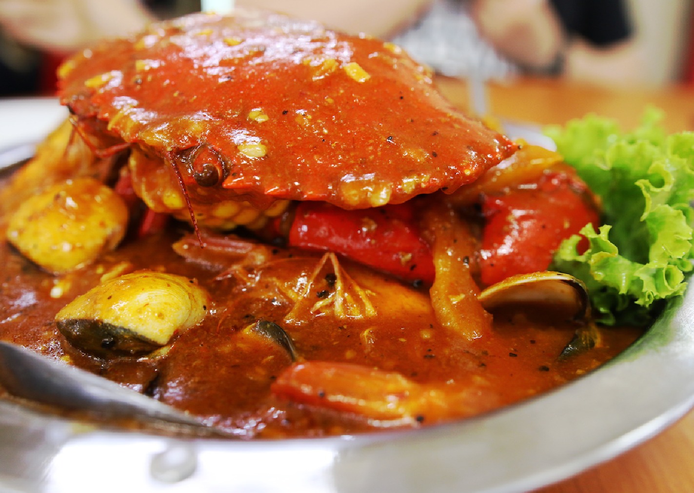 There’s an OldSchoolThemed Halal Zichar Eatery at Pasir Ris Opened by