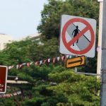 Hougang Road Signs Are So Confusing, It’s Like Putting Glue on Non-Stick Pan
