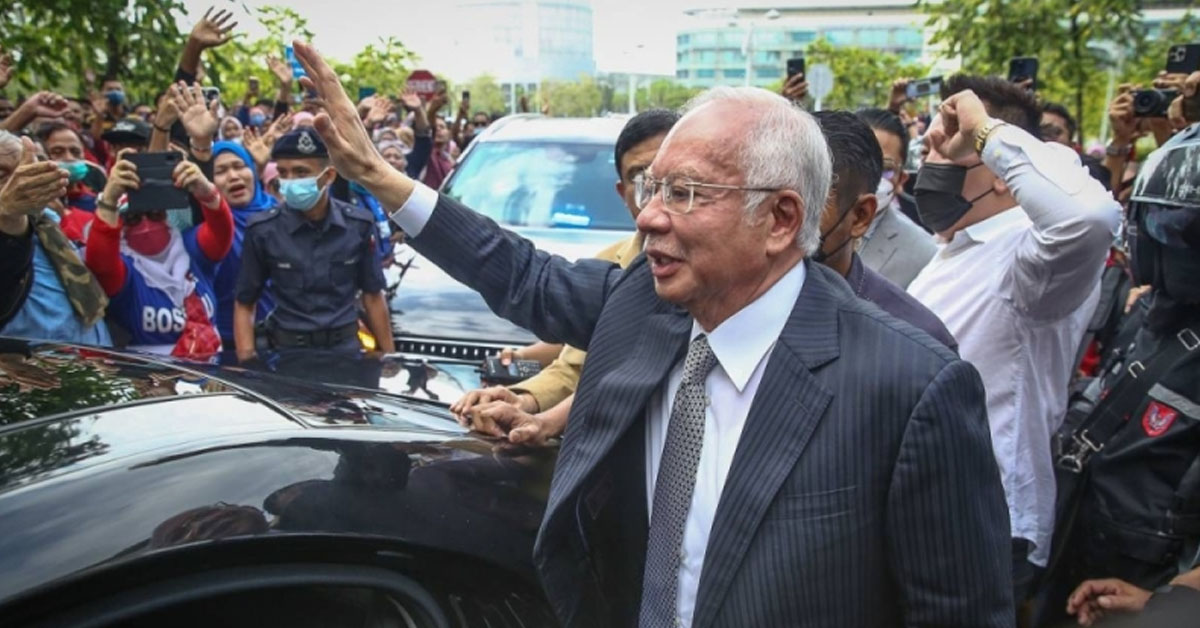 Najib, Despite Being Hospitalised, Applied for Something Again to Review His Case