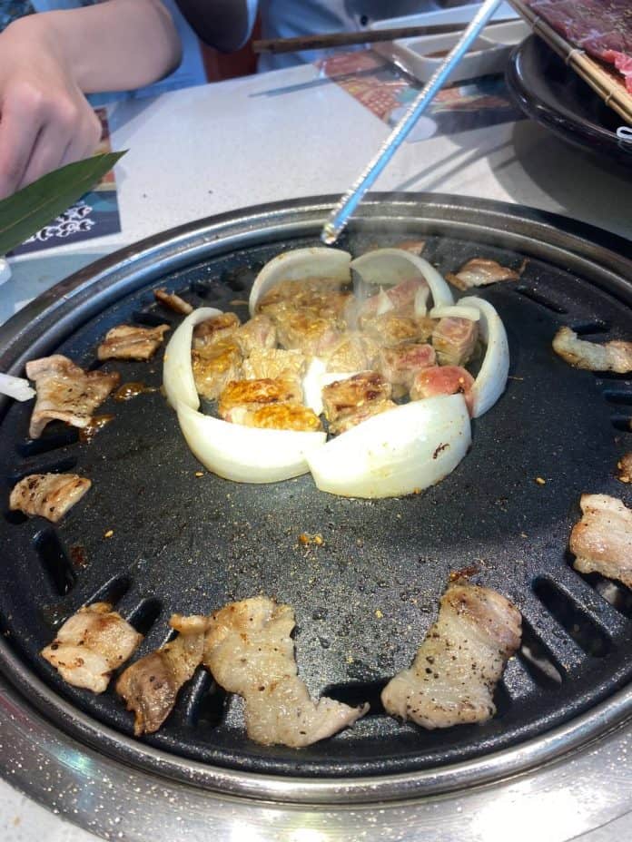 Meow Barbecue in Bugis+ Review: Cute, Atas But Expensive - Goody Feed