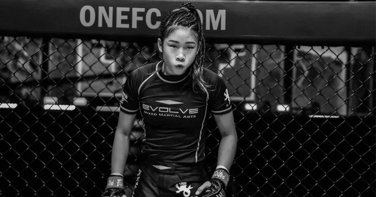 Rising MMA star Victoria 'The Prodigy' Lee dies at age of 18, MMA