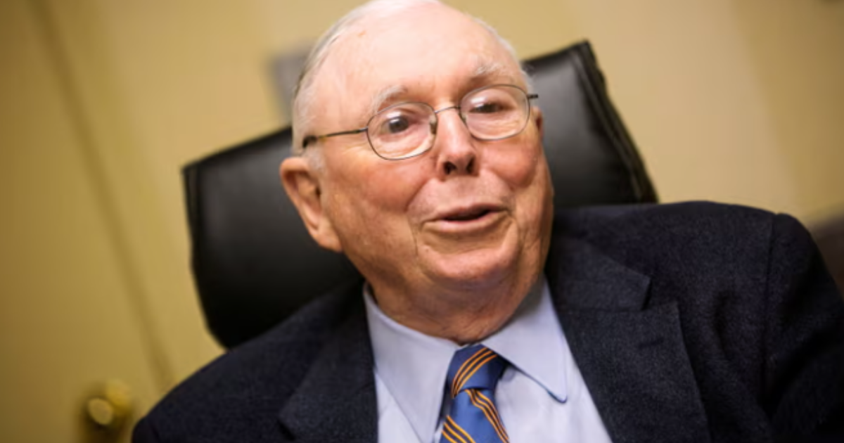 Charlie Munger, Warren Buffett's Right-Hand Man, Dies at 99 Years Old ...