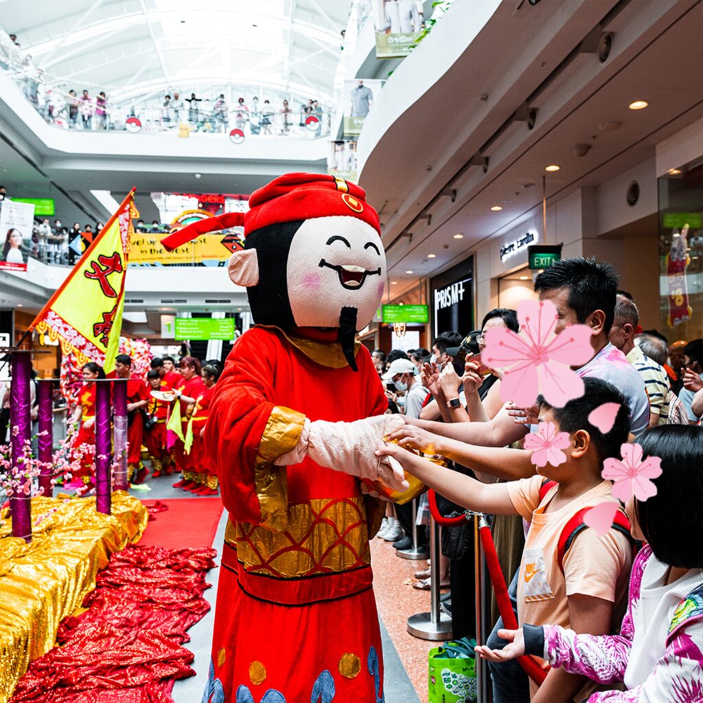 God of Fortune Will be Doing the Viral Ke Mu San Dance at Jurong Point Every Weekend Until 18
