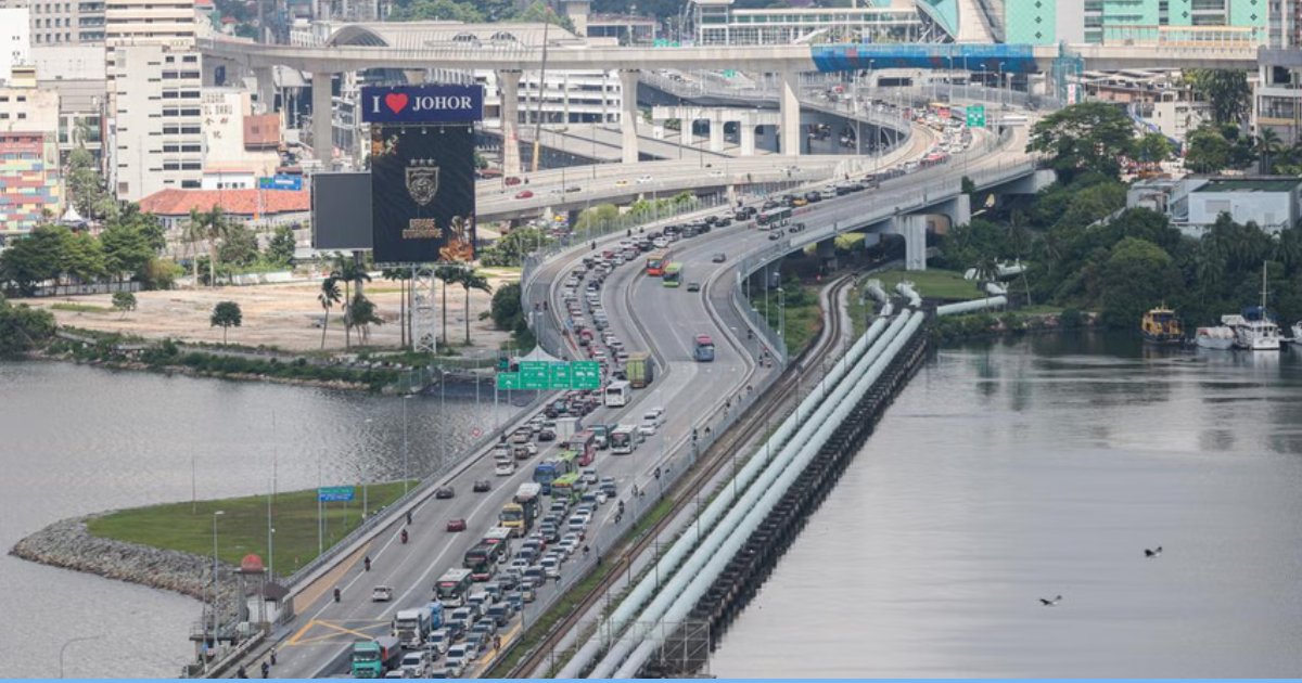 Malaysia-Bound Travellers Face 2-Hour Delays at Woodlands Checkpoint as ...