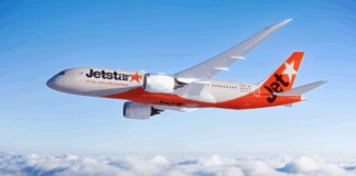 jetstar-flight-sia-expand