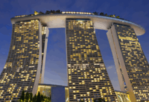 marina-bay-sands-fined-stolen-data