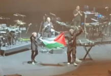 Two Members of British band Massive Attack Banned From Re-Entering S’pore After Palestinian Flag Display