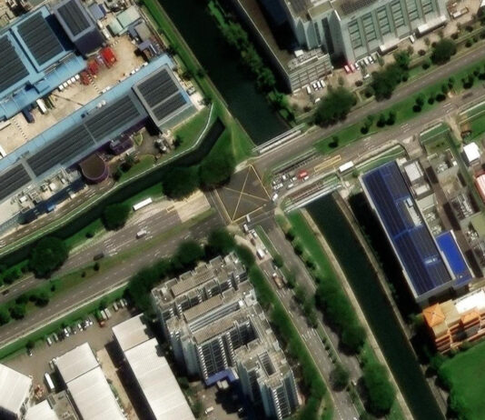 The junction of Admiralty Road West and Woodlands Avenue 10, where a mid-road confrontation took place