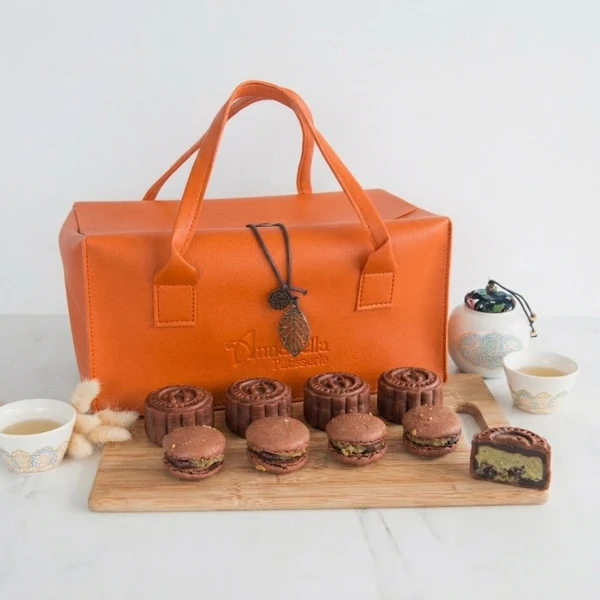 Limited Edition Kunafa Snowskin Truffle Mooncakes 4+4pcs Set