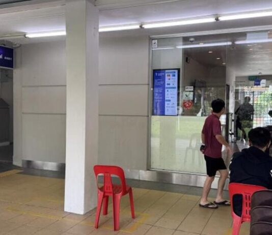 Singapore Flu Positivity Rate Rises From 24% to 36.6% in One Week Healthway Medical clinic corridor in Singapore where residents seek flu vaccinations