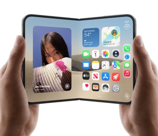 Apple iPhone Duo foldable phone opening to large display