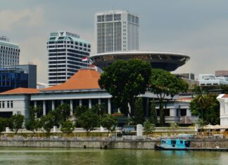Man Ordered to Repay S$321,000 From Ex-Girlfriend After Court Says He Failed to Prove It Was a Gift Singapore New Supreme Court / High Court exterior after High Court ordered repayment of about S$321,000