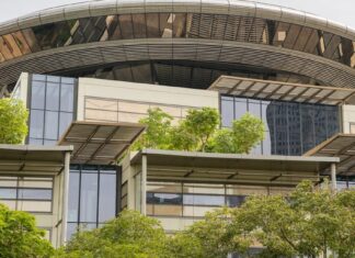 Indian Company CEO Tries to Recover Nearly S$470,000 From Ex-Girlfriend; High Court Says the Spending Was Gifts Exterior of the Supreme Court of Singapore High Court