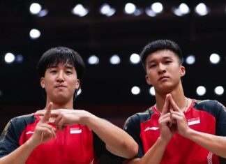 Loh Kean Yew in badminton action (correct athlete; not Lakshya Sen as hero)
