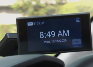 About 1,500 Cars in Singapore Needed Workshop Follow-Ups After OBU Installation; Wiring Issues Most Common Singapore ERP 2.0 OBU touchscreen mounted on car dashboard