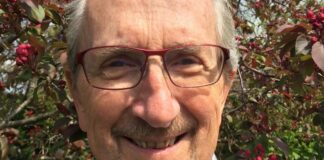 Geoffrey Kitchen, the British passenger whose death after Singapore Airlines flight SQ321 turbulence was examined at a UK inquest