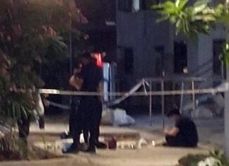 Man & Woman Arrested After Police Find Karambit Knives, Suspected Drugs, Vapes & Duty-Unpaid Cigarettes in Toa Payoh Car Man & Woman Arrested After Police Find Karambit Knives, Suspected Drugs, Vapes & Duty-Unpaid Cigarettes in Toa Payoh Car