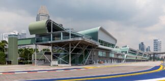 File photo of the F1 Pit Building at the Marina Bay Street Circuit, venue of the Singapore Grand Prix (Photo: Dietmar Rabich / Wikimedia Commons, CC BY-SA 4.0)