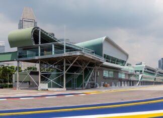 File photo of the F1 Pit Building at the Marina Bay Street Circuit, venue of the Singapore Grand Prix (Photo: Dietmar Rabich / Wikimedia Commons, CC BY-SA 4.0)