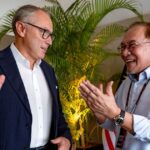 Malaysian PM Anwar Ibrahim with F1 CEO Stefano Domenicali at Sepang (Photo: Prime Minister's Office Malaysia)